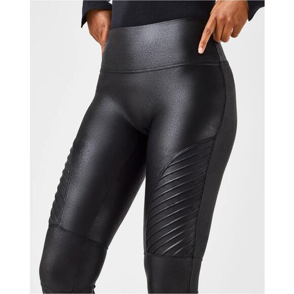 SPANX NWT Faux Leather Moto Leggings in Very Black // XS - Picture 4 of 13